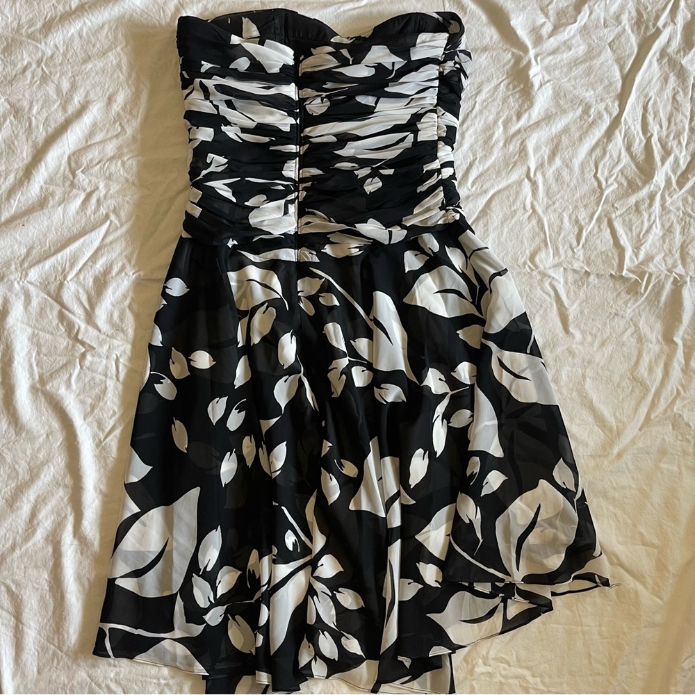 Women’s black and white dress